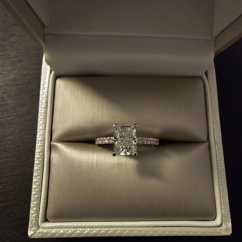 Elongated Radiant Cut Lab Grown Diamond